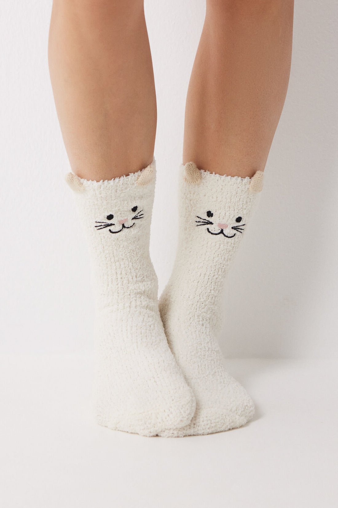 Fluffy Cat Socks_01