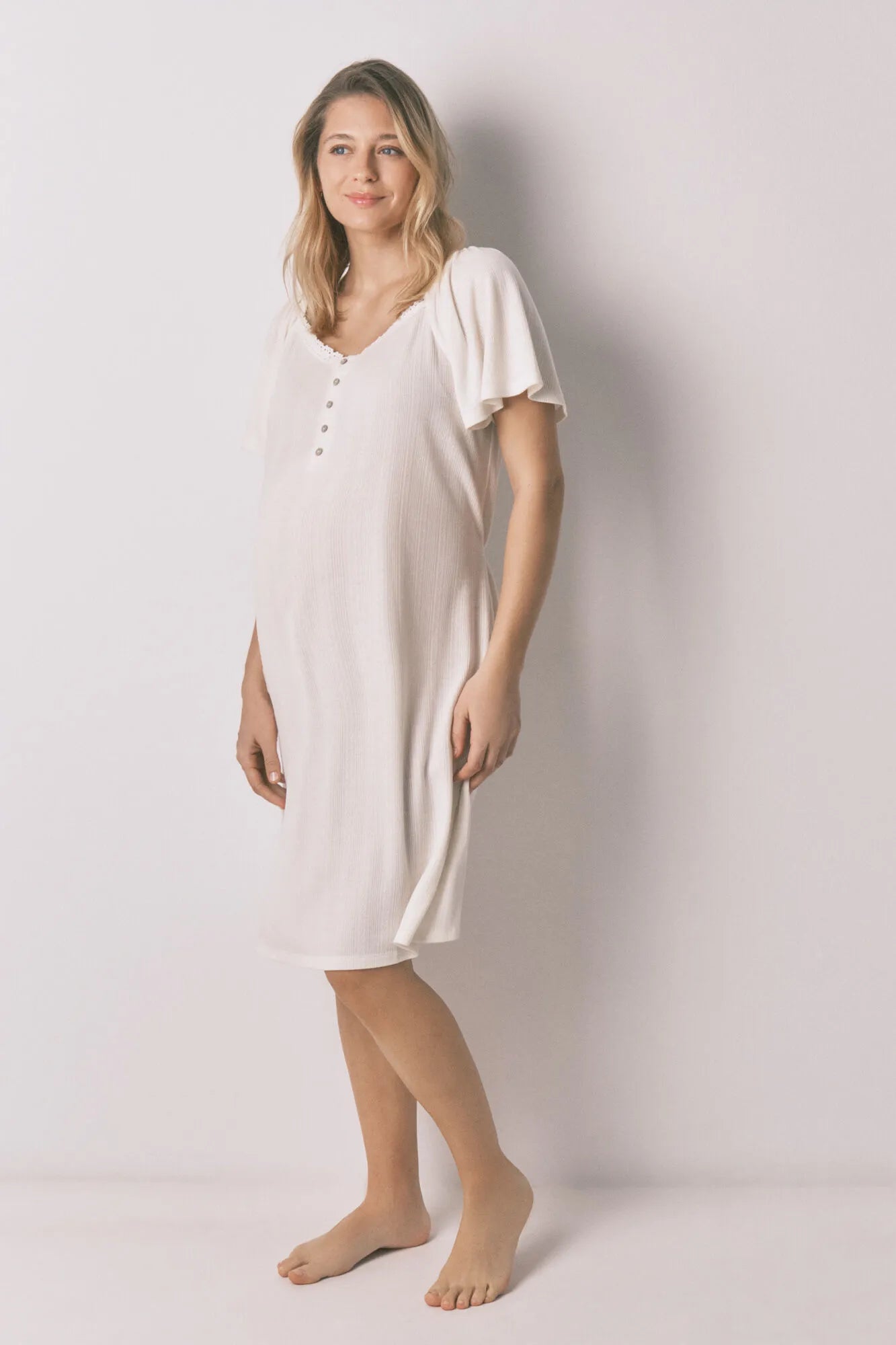 Women Secret_Ivory_White Pointelle Maternity Ruffle Nightgown_3633447_96_06