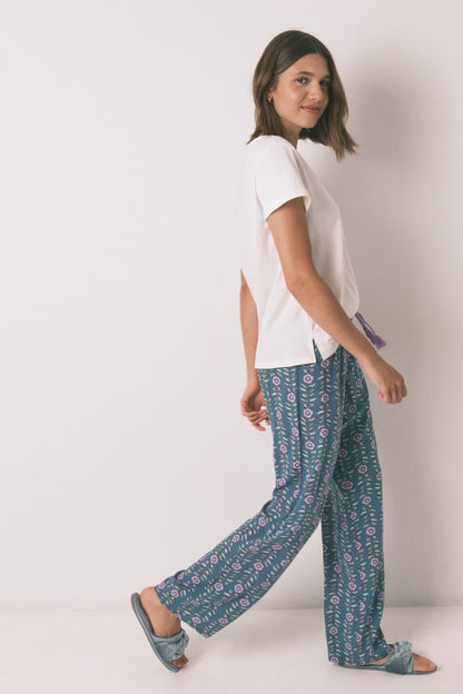 Women Secret_Green_Long Viscose Flower Print Trouser_3702257_22_03