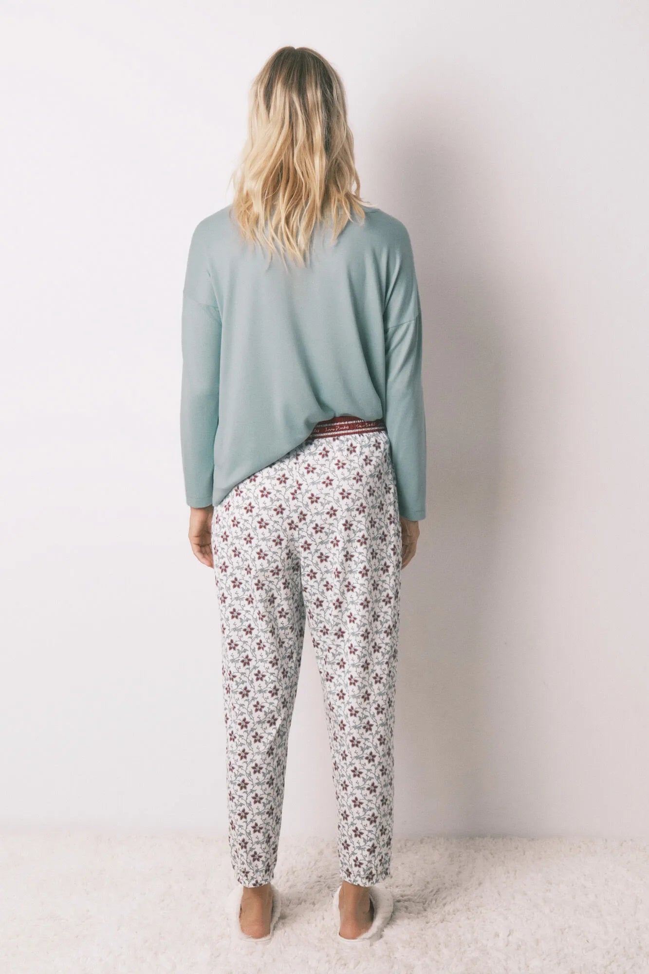 Women Secret_Ivory_100% Cotton Long Trouser with Floral Print_3702283_96_04