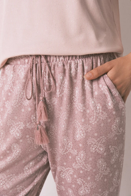 Women Secret_Pink_Long Warm Jersey-Knit Trouser in Soft Pink Paisley_3702293_72_02