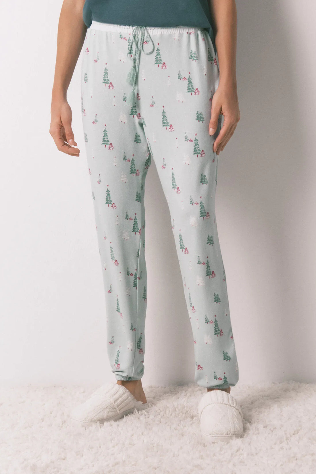 Women Secret_Green_Long Jersey-Knit Trouser with Christmas Print_3702295_23_02