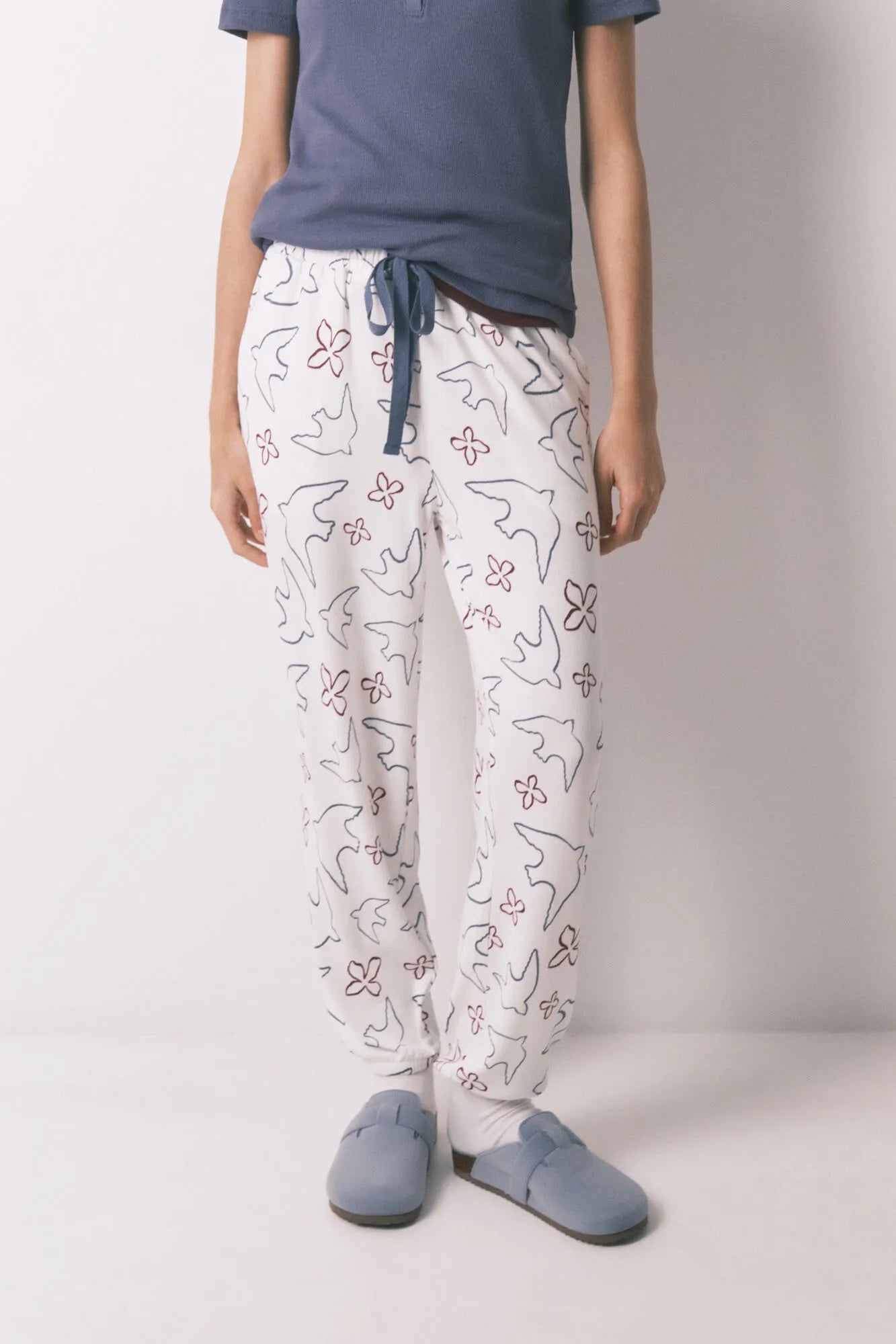Women Secret_White Print_White Long Bird Print Trousers_3703227_97_01