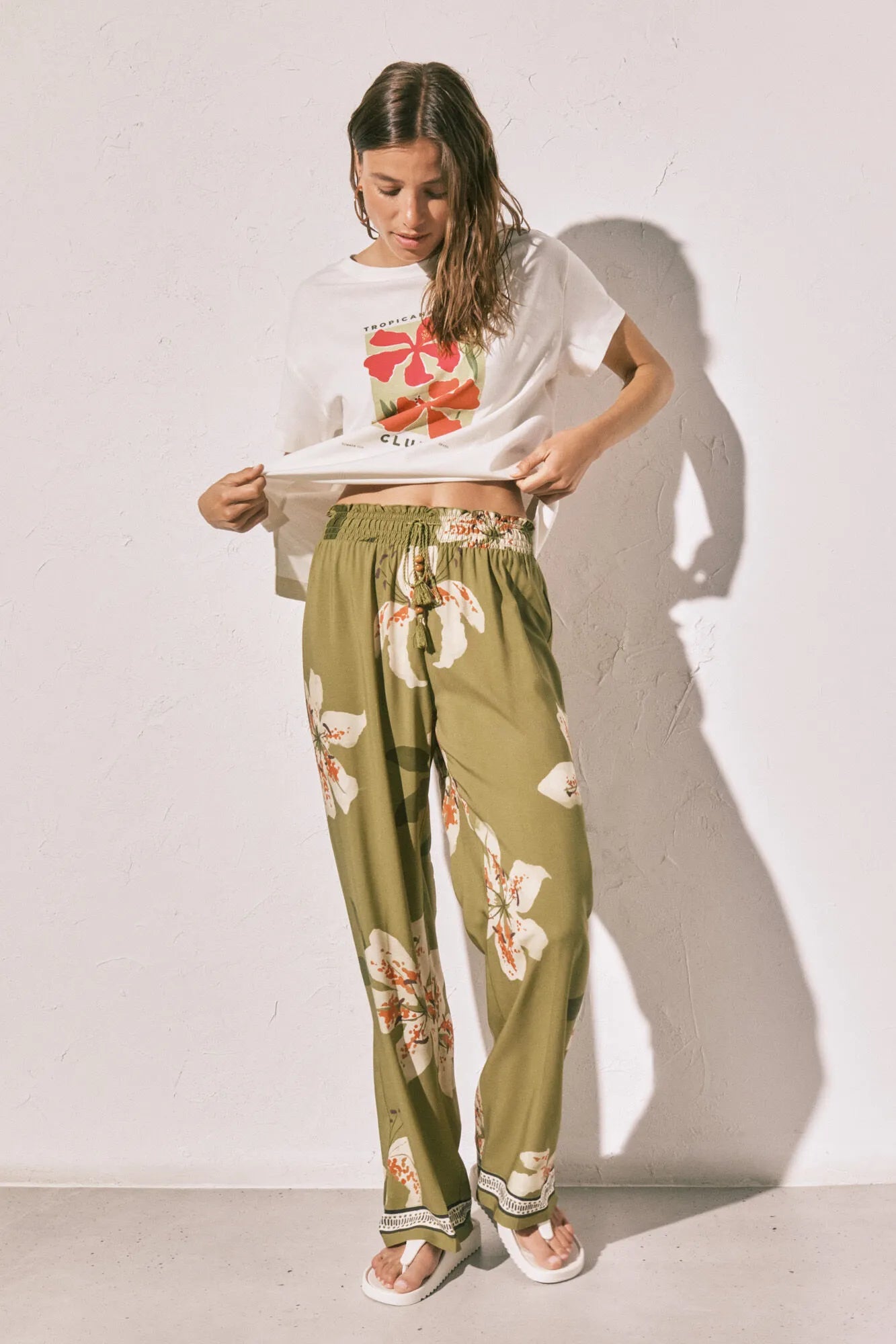 Women Secret Green Print Women Floral Print Long Trousers SKU: 3703249_29 Image 05