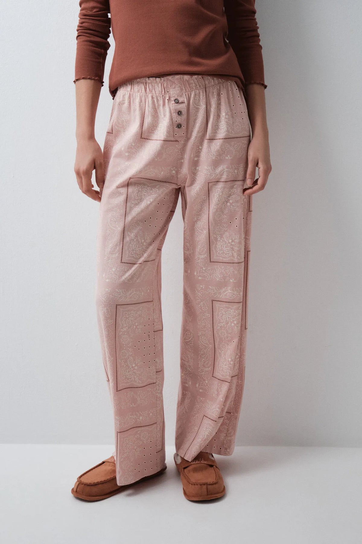 Women Secret Pink Women Pink Cotton Bandana Long Trousers SKU: 3704538_70 Image 02