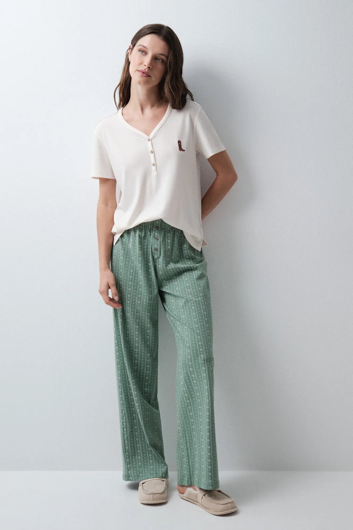 Women Secret Green Women Green Cotton Floral Long Trousers SKU: 3704539_23 Image 01
