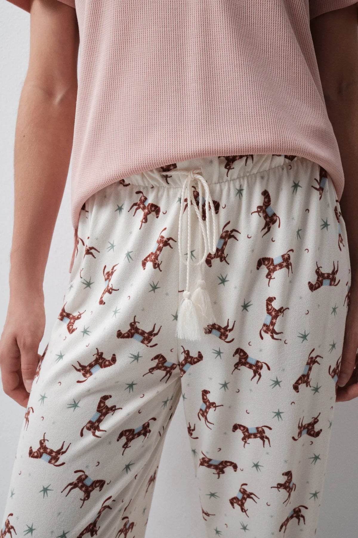 Women Secret Ivory Women Printed Horse Long Trousers SKU: 3704548_96 Image 03