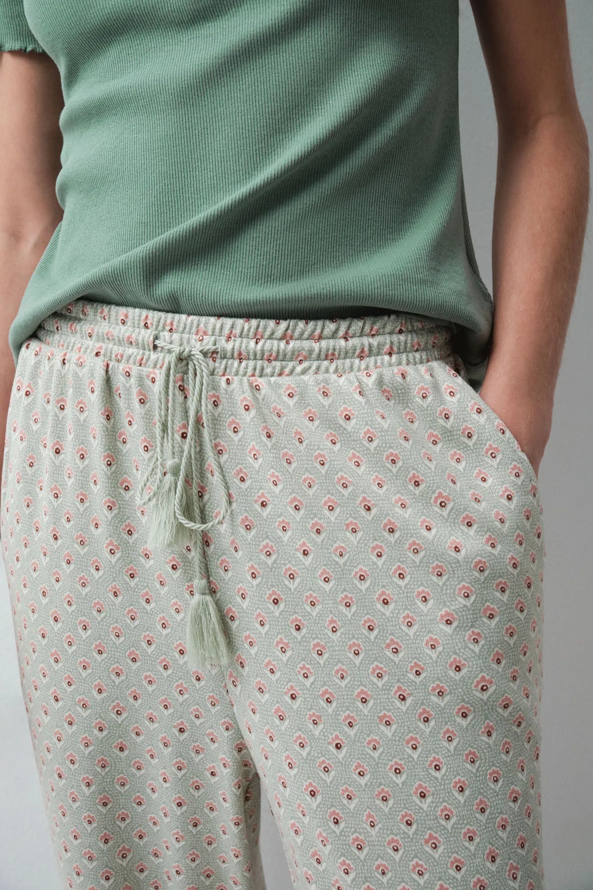 Women Secret Green Women Aqua Green Print Long Trousers SKU: 3704549_23 Image 04