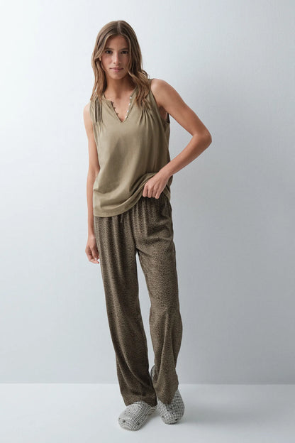 Women Secret Green Print Women Animal Print Long Trousers SKU: 3704553_29 Image 01