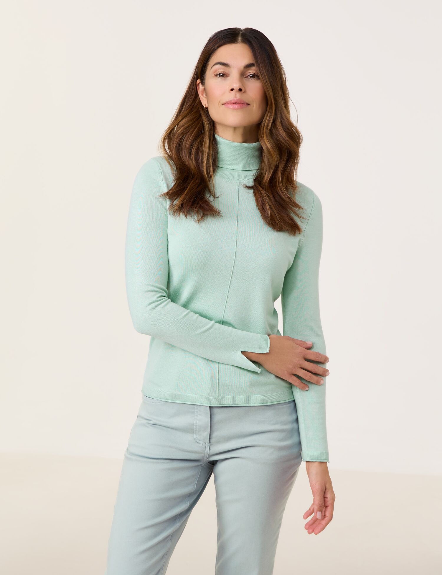 Polo Neck Jumper with Sleeve Vents_370540-44727_50412_01