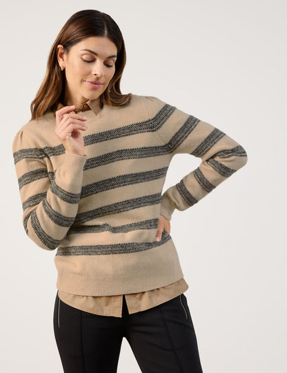 Knitted Sweater with Wool Content_370543-44730_9170_01