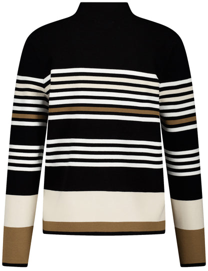 Turtle Neck Pullover With Stripes_370553-44713_1117_03