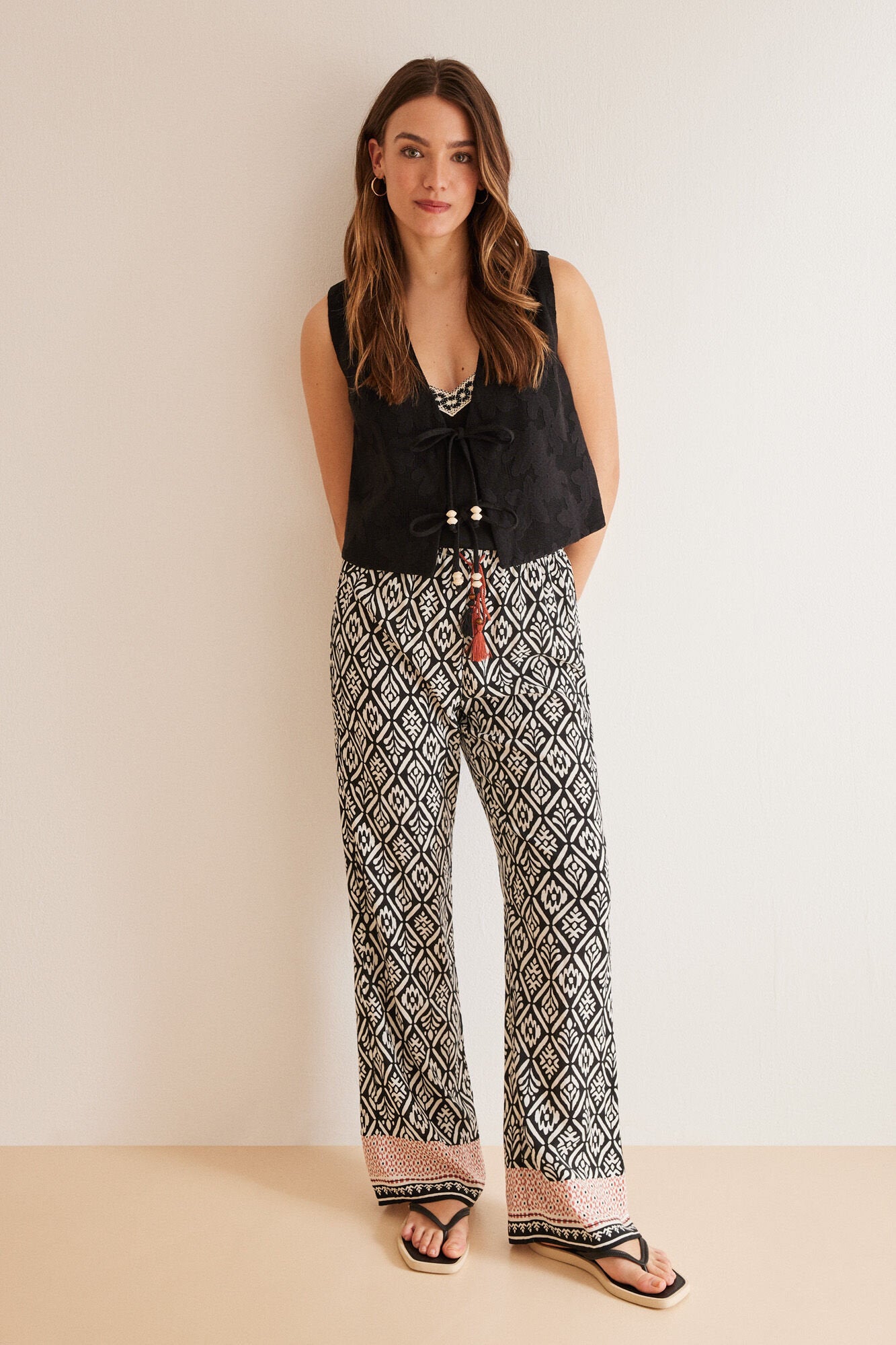 Black Long Pant_3707205_01_01