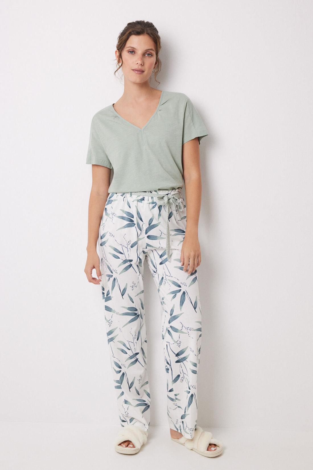 100% Cotton Lounge Pants With Leaf Print_01