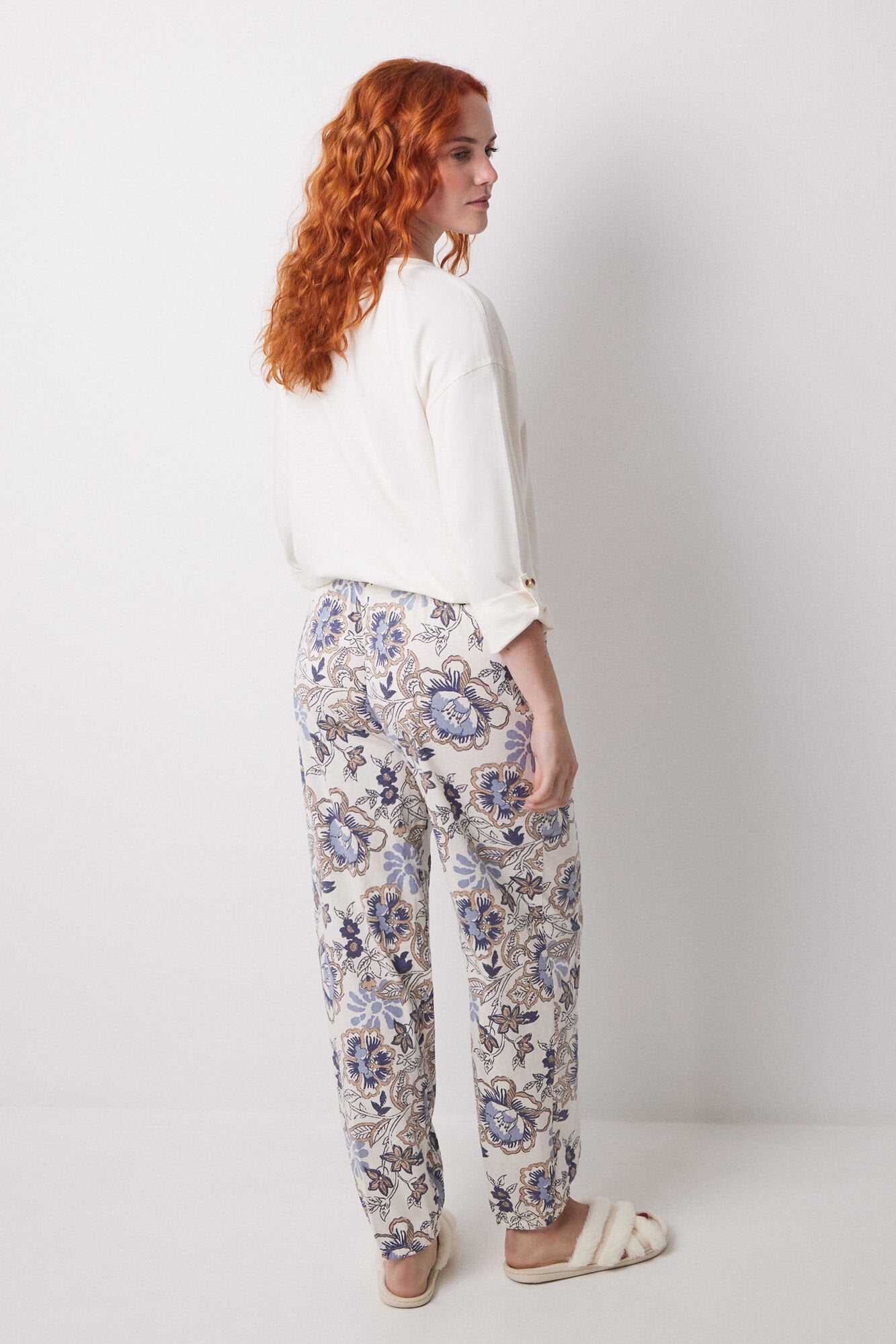 Women Secret_Long Carrot Trouser 100% Cotton Flowers_3709645_17_05