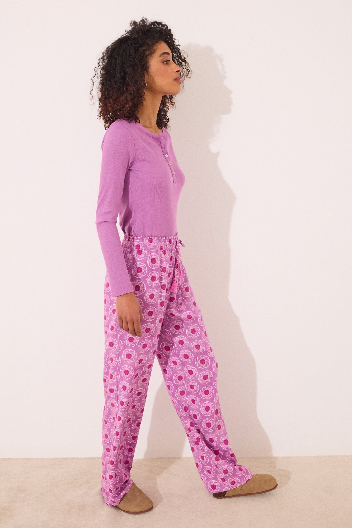 Women Secret_Long Viscose Trouser with Geometric Print_3709656_79_04