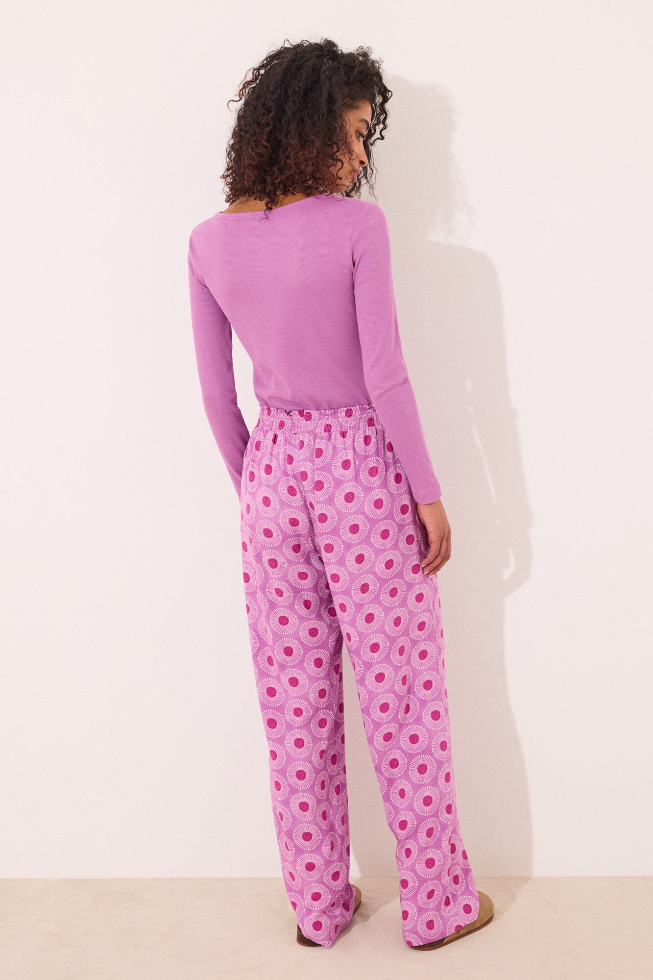 Women Secret_Long Viscose Trouser with Geometric Print_3709656_79_05