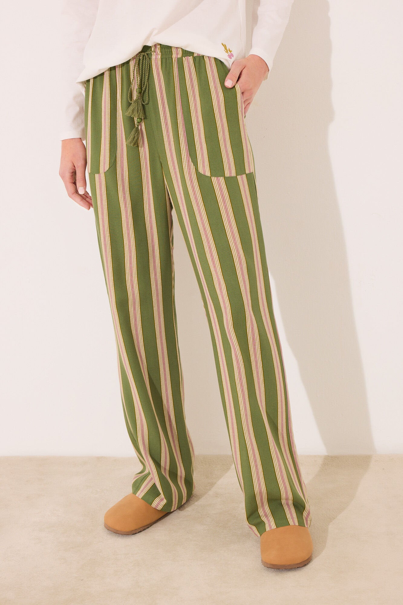 Women Secret_Striped Viscose Lounge Long Trouser_3709661_29_02