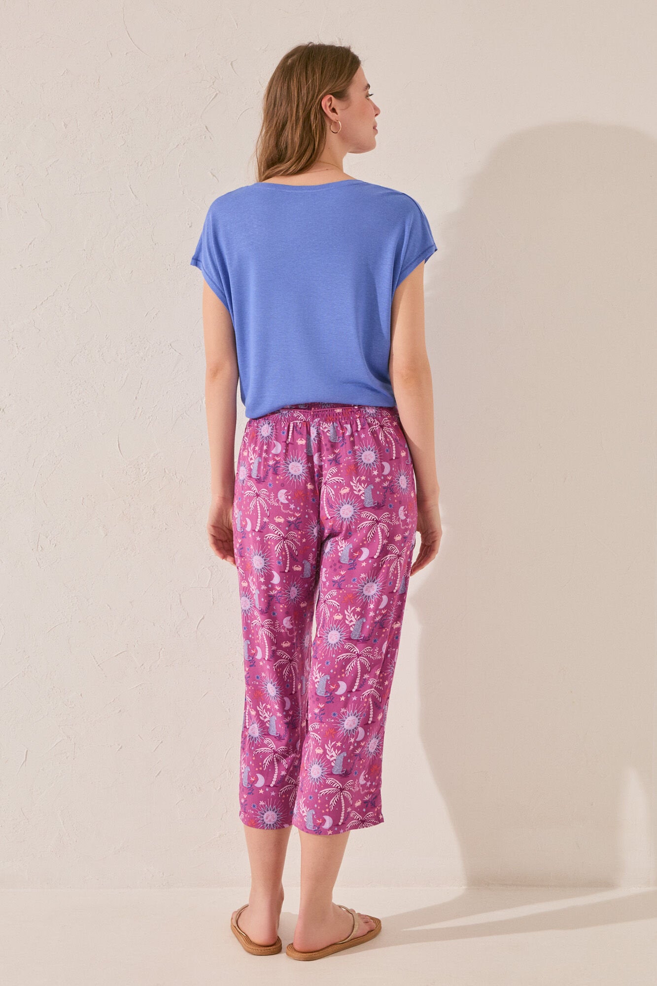 Women Secret_Purple/Lilac Print Viscose Capri Trouser_3709666_79_04
