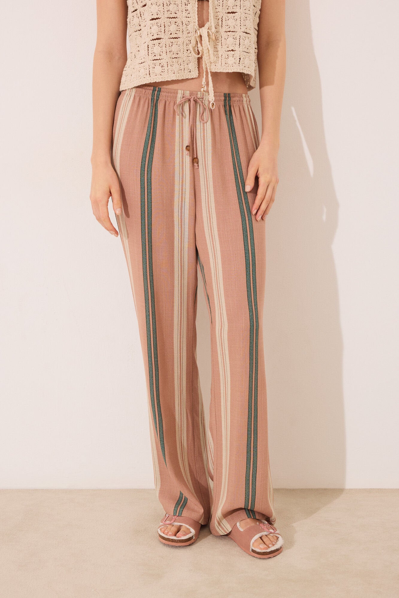 Women Secret_Viscose Trouser with Brown Striped Print_3709680_31_02