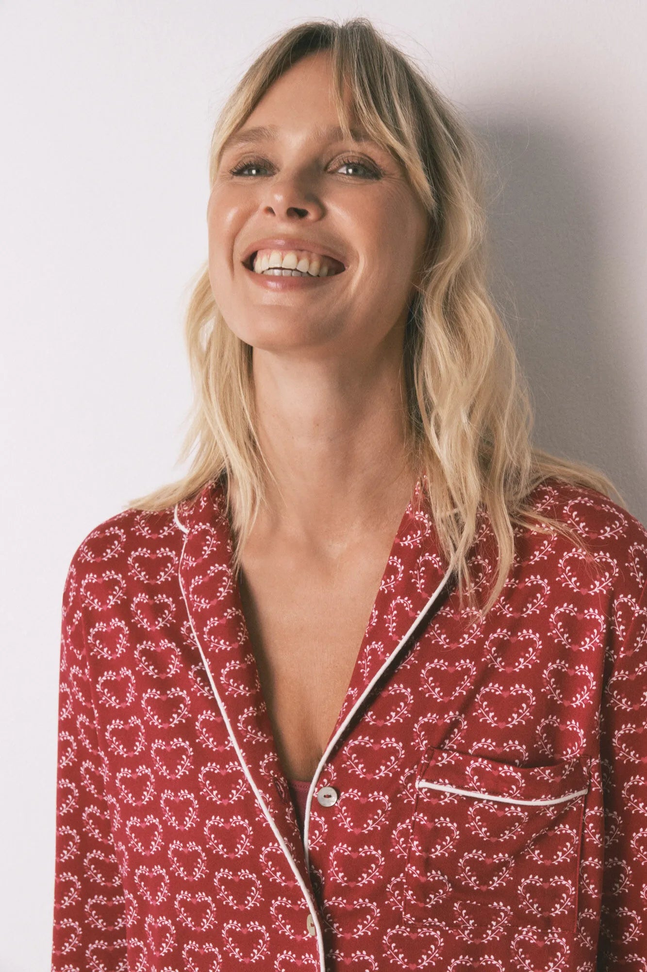 Women Secret_Red Print_Long Red Heart Print Classic Pyjamas_3792062_59_03
