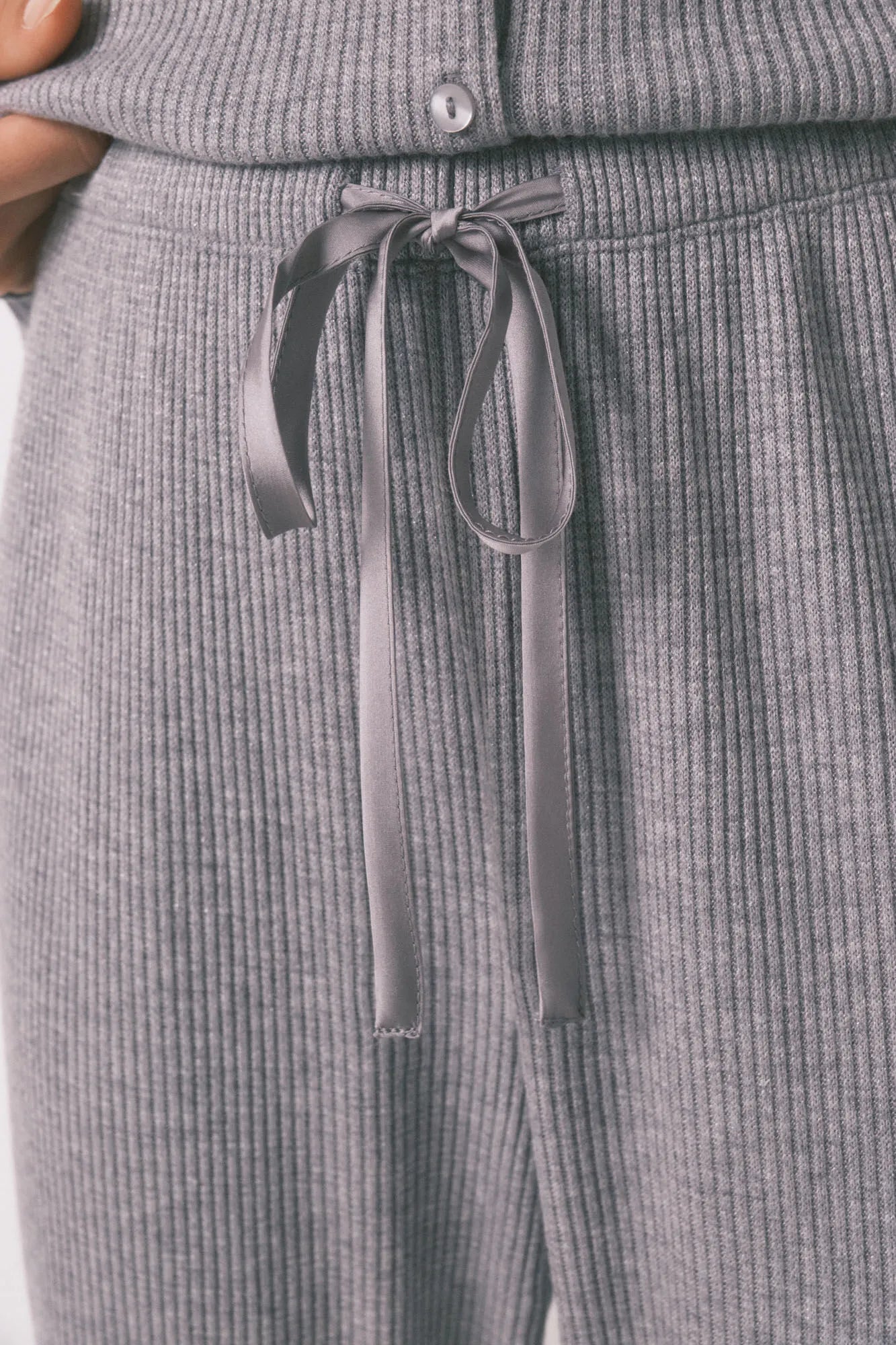 Women Secret_Charcoal Grey_Long Pyjamas Rib in Shiny Grey_3792065_40_05