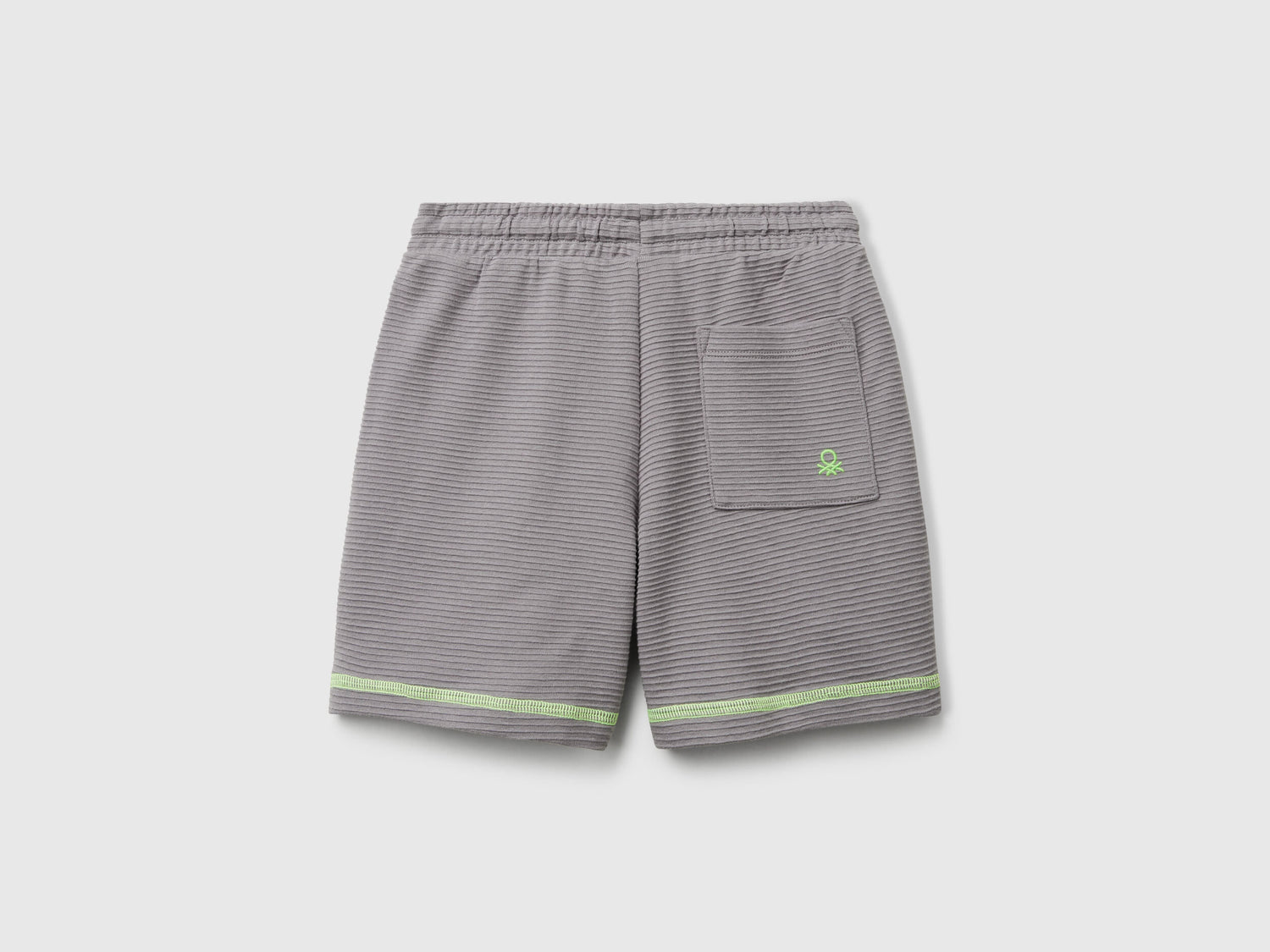 Benetton_Shorts in Light Sweat_38OHG901V_11M_02