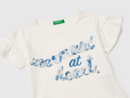 Benetton_T-Shirt with Applique_38V4G10JI_074_03