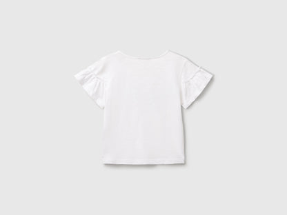 Benetton_T-Shirt with Applique_38V4G10JI_101_02
