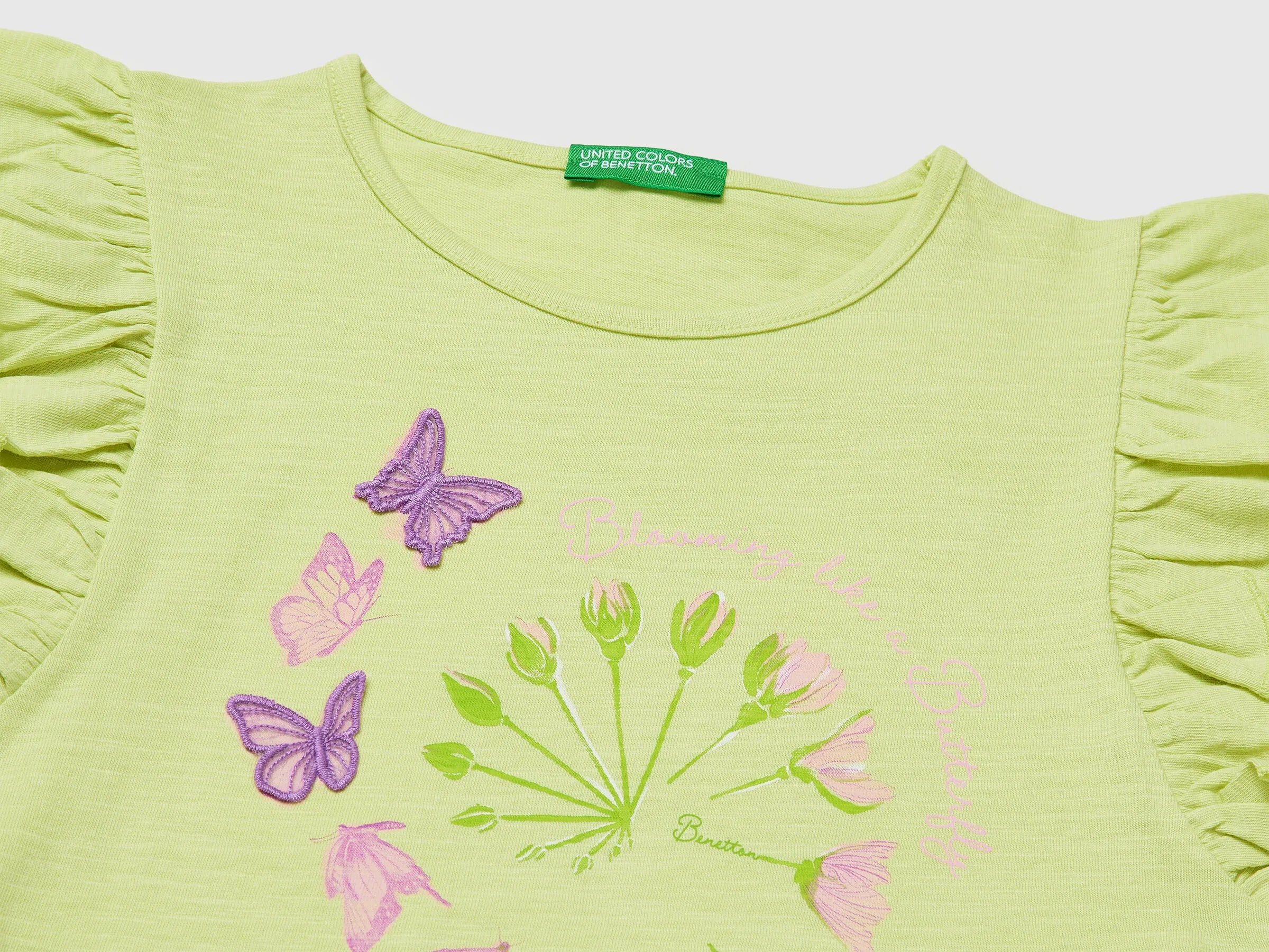 Benetton Lime Girls Cropped T-Shirt with Print and Embroidery SKU: 38V4G10MU_0M4 Image 03