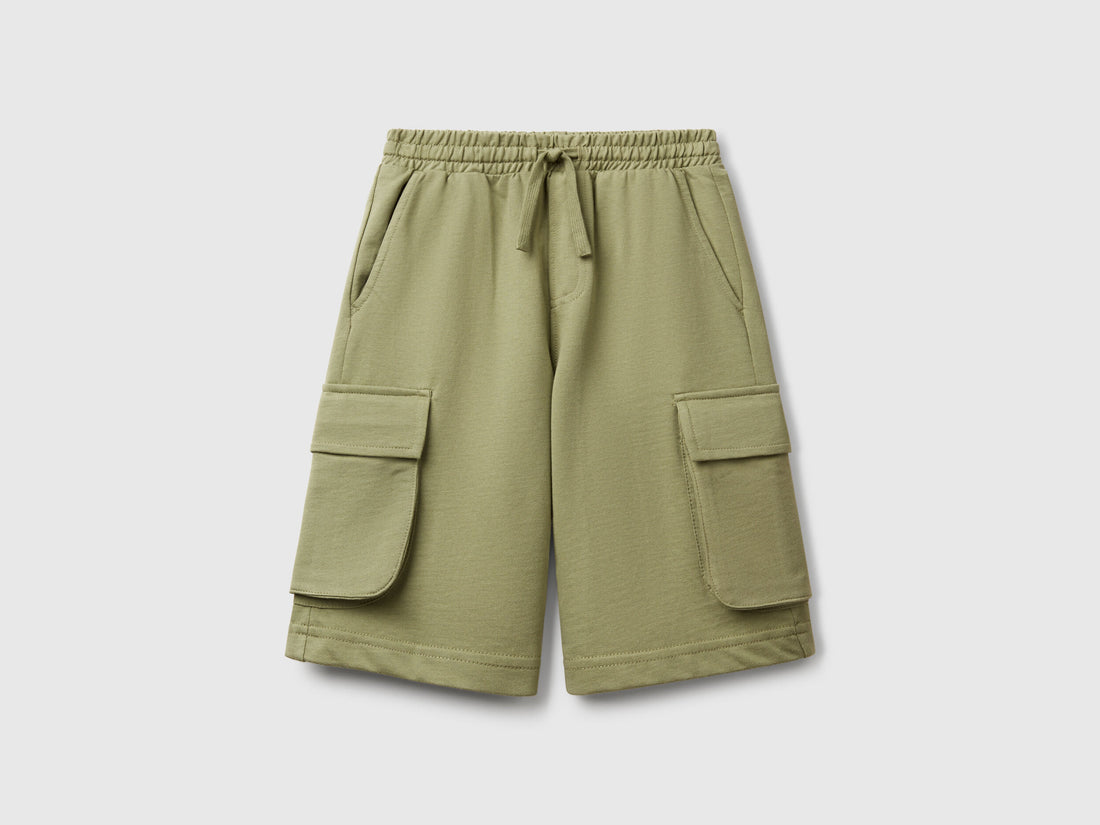 Benetton_Cargo Shorts in Light Sweat Fabric_39DJC902N_26K_01