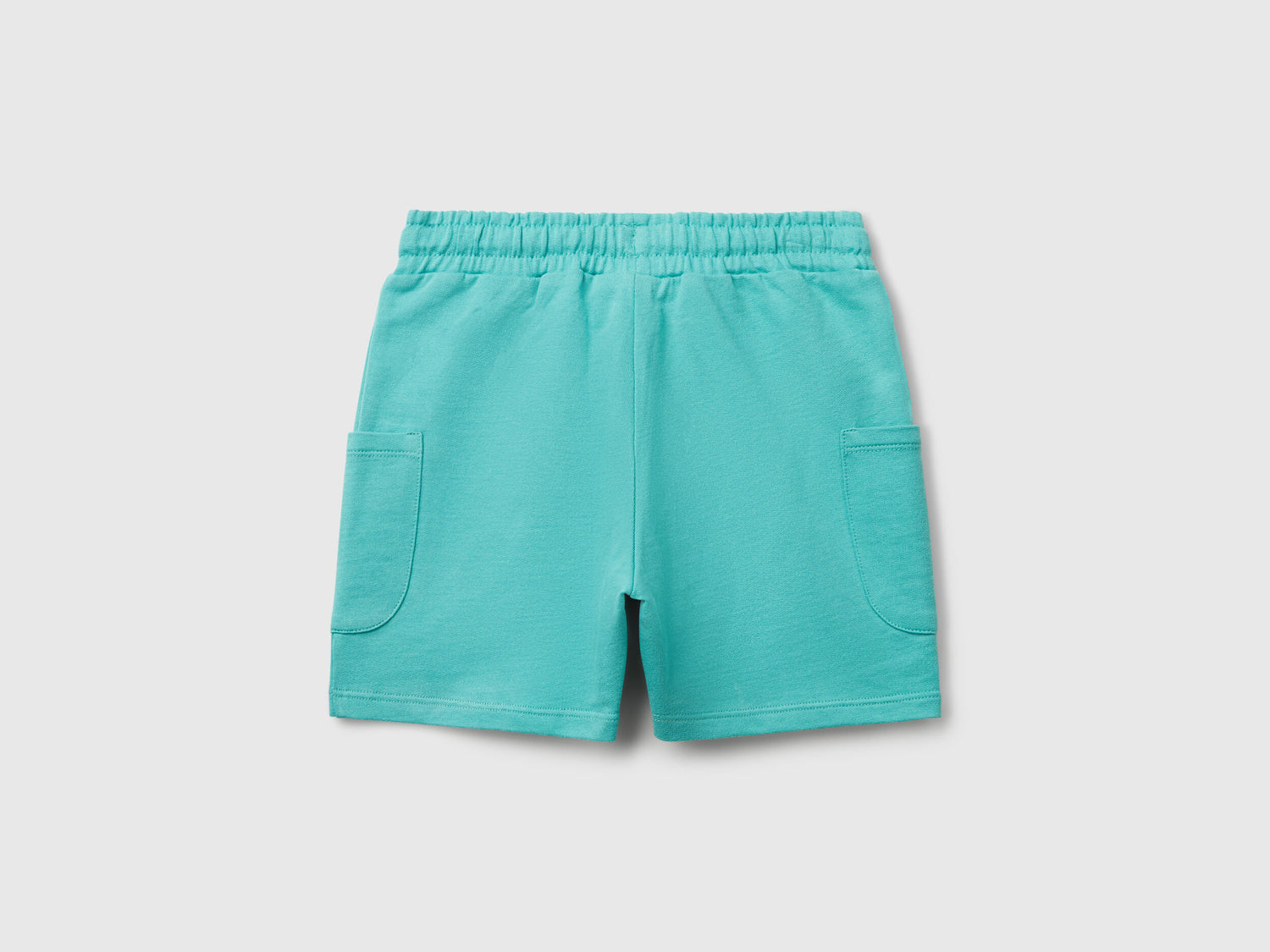 Benetton_Cotton Cargo Shorts_39DJG901C_08N_02