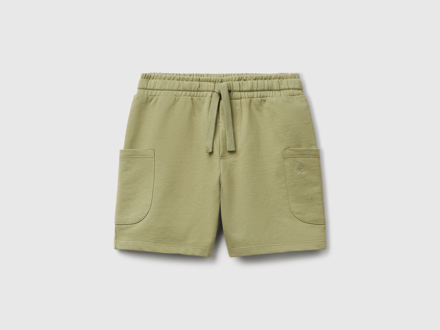 Benetton_Cotton Cargo Shorts_39DJG901C_26K_01
