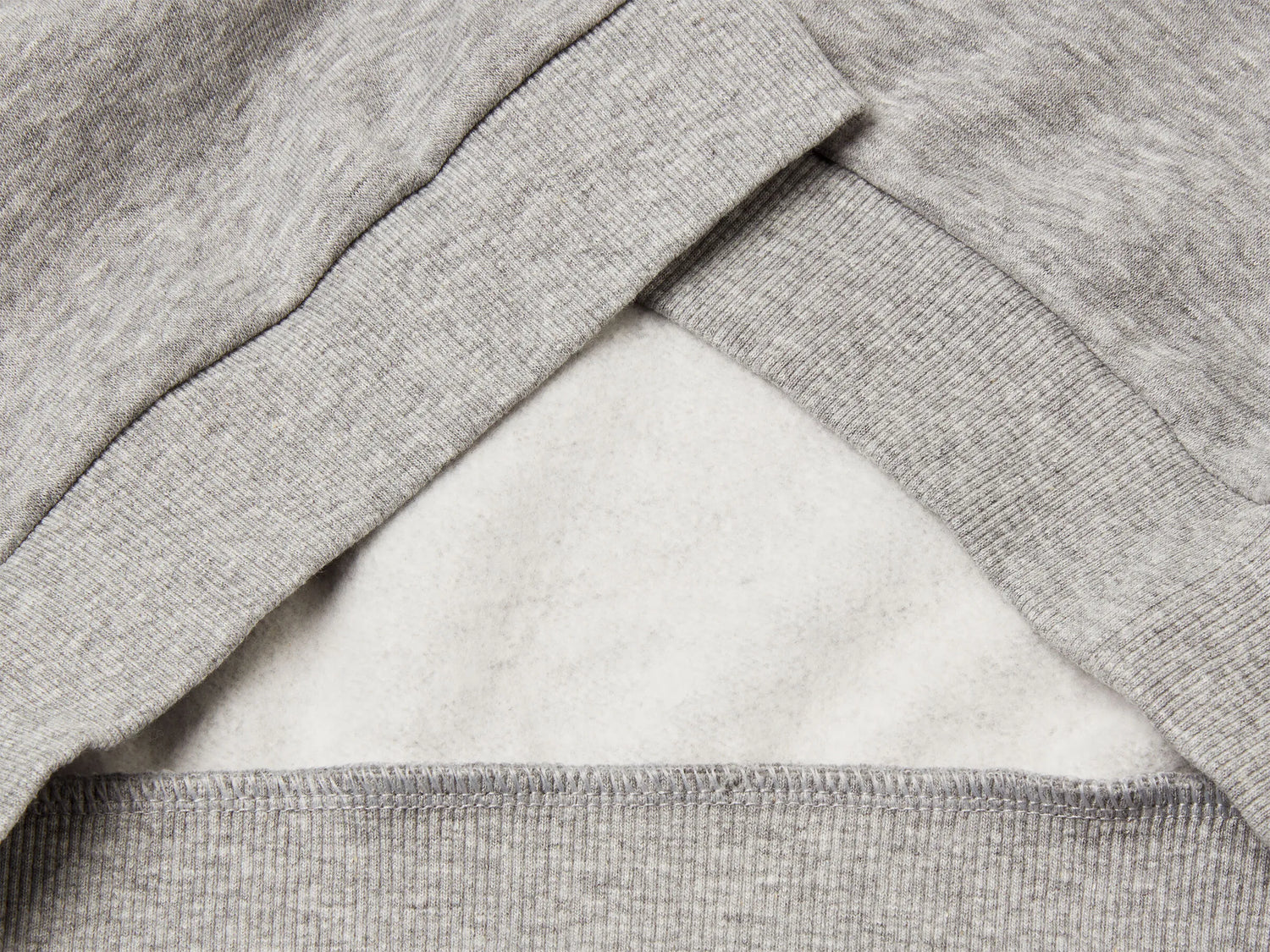 Benetton_Light Gray_Hoodie with Sequins_39M2C205E_501_03