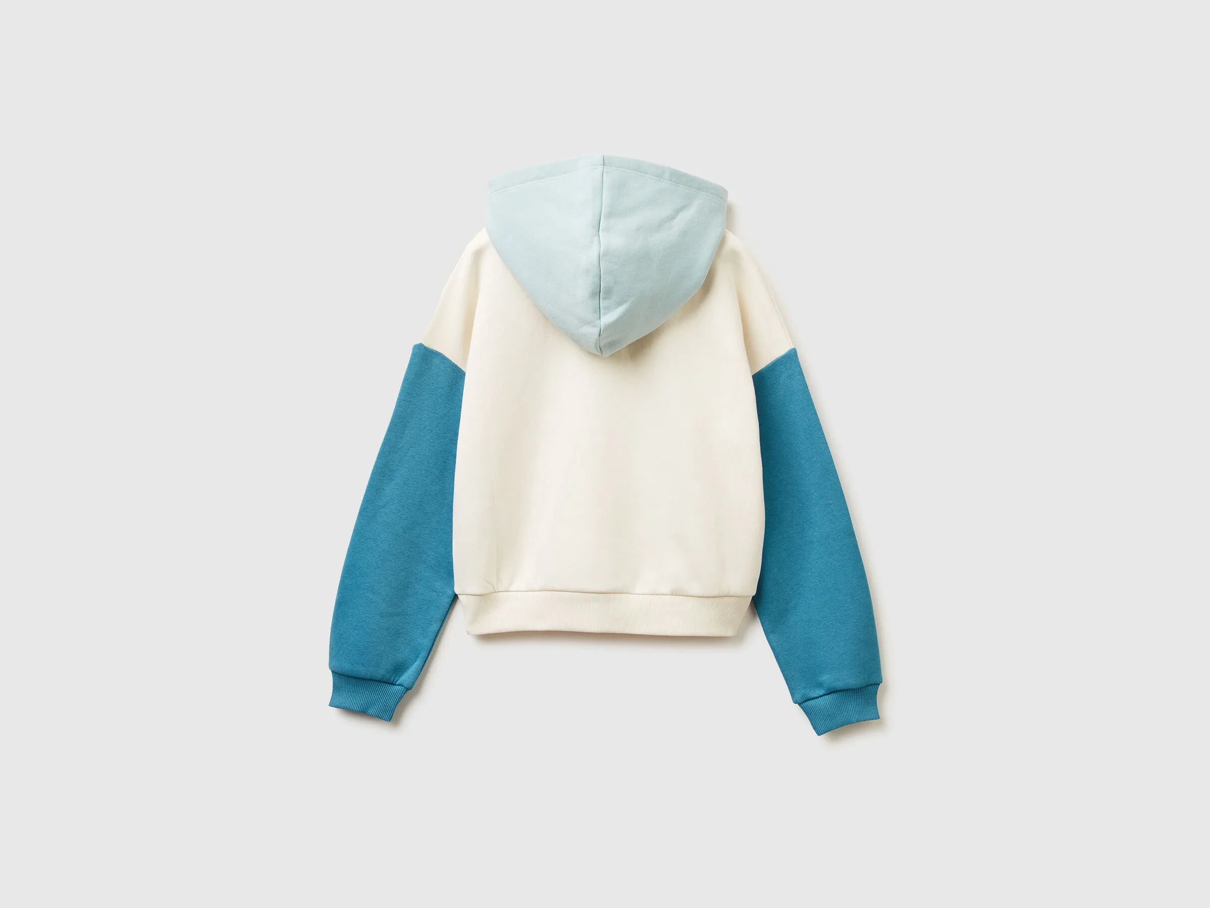 Benetton_Creamy White_Hoodie with Sequins_39M2C205E_901_02