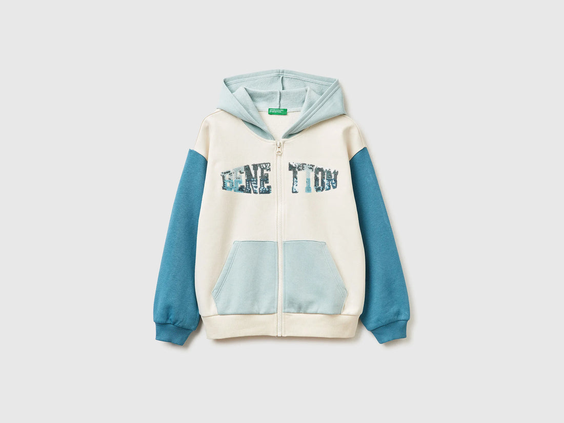 Benetton_Creamy White_Sweatshirt with Zip and Sequins_39M2C505O_901_01