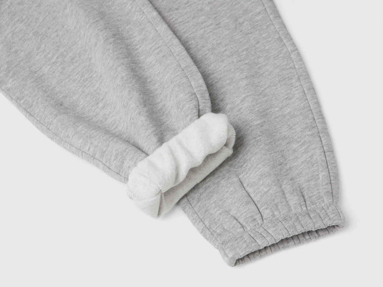 Benetton_Light Gray_Sweat Joggers with Drawstring_39M2CF05I_501_03