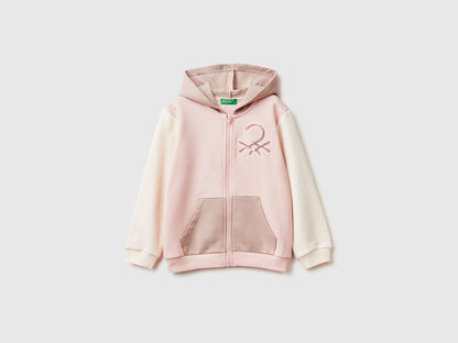Benetton_Soft Pink_Sweatshirt with Zip and Sequins_39M2G5045_902_01