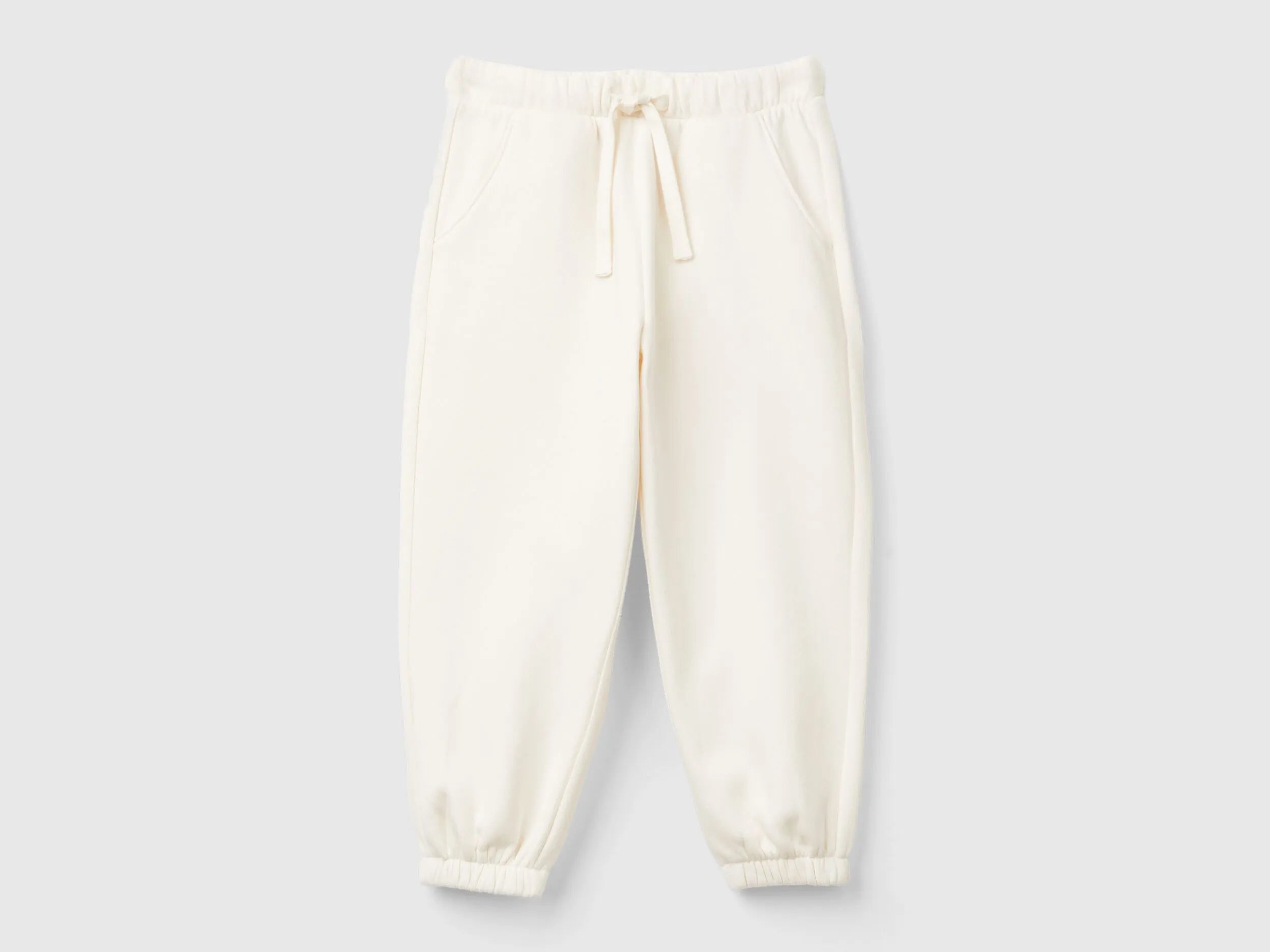 Benetton_Creamy White_Sweat Joggers with Drawstring_39M2GF04F_0R2_01