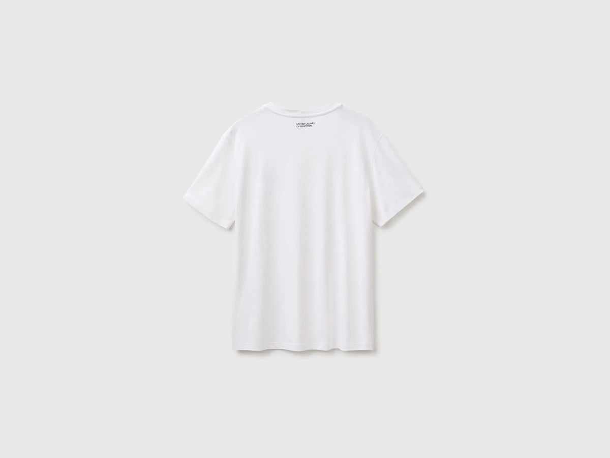 Benetton White Men Regular Fit T-Shirt with Logo SKU: 39VFU10CP_901 Image 02