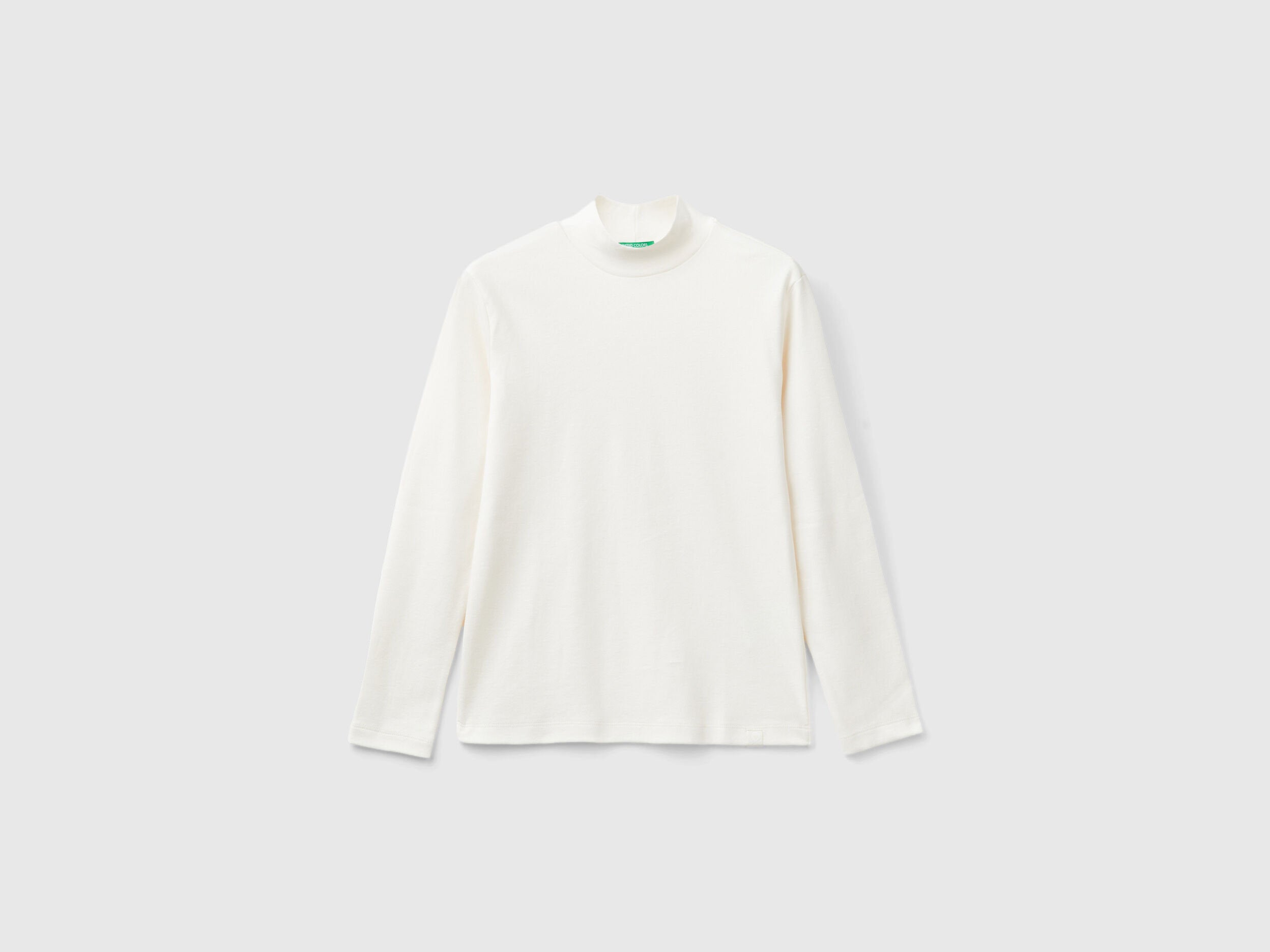 Ribbed Knit Turtleneck T-Shirt_3AOUC202V_0R2_01