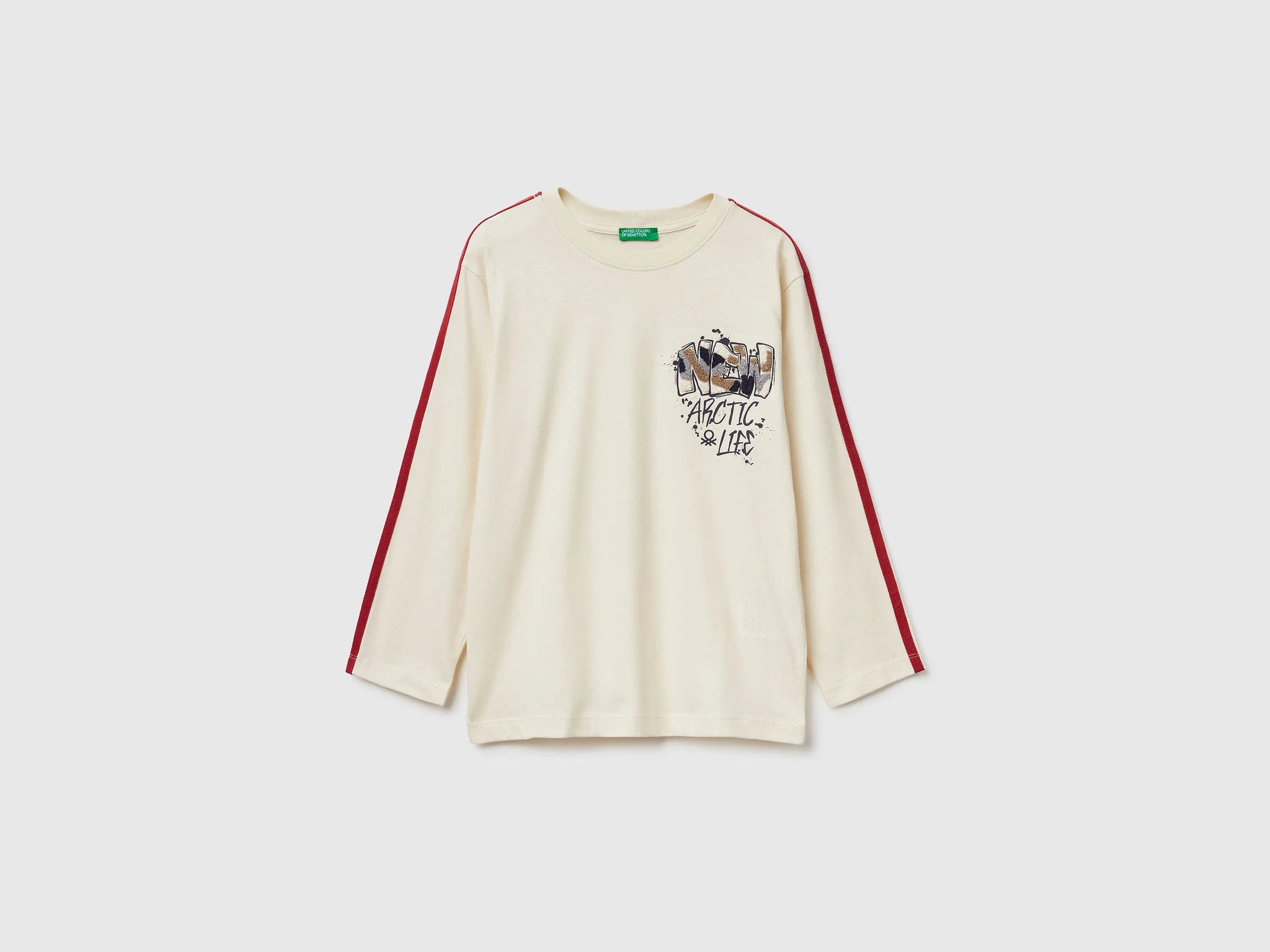 Benetton_Creamy White_T-Shirt with Graffiti Print_3ATNC10R7_3C9_01