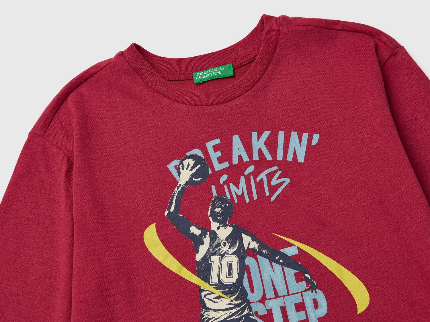 Benetton_Coral_T-Shirt in Warm Cotton with Print_3ATNC10R8_39J_03