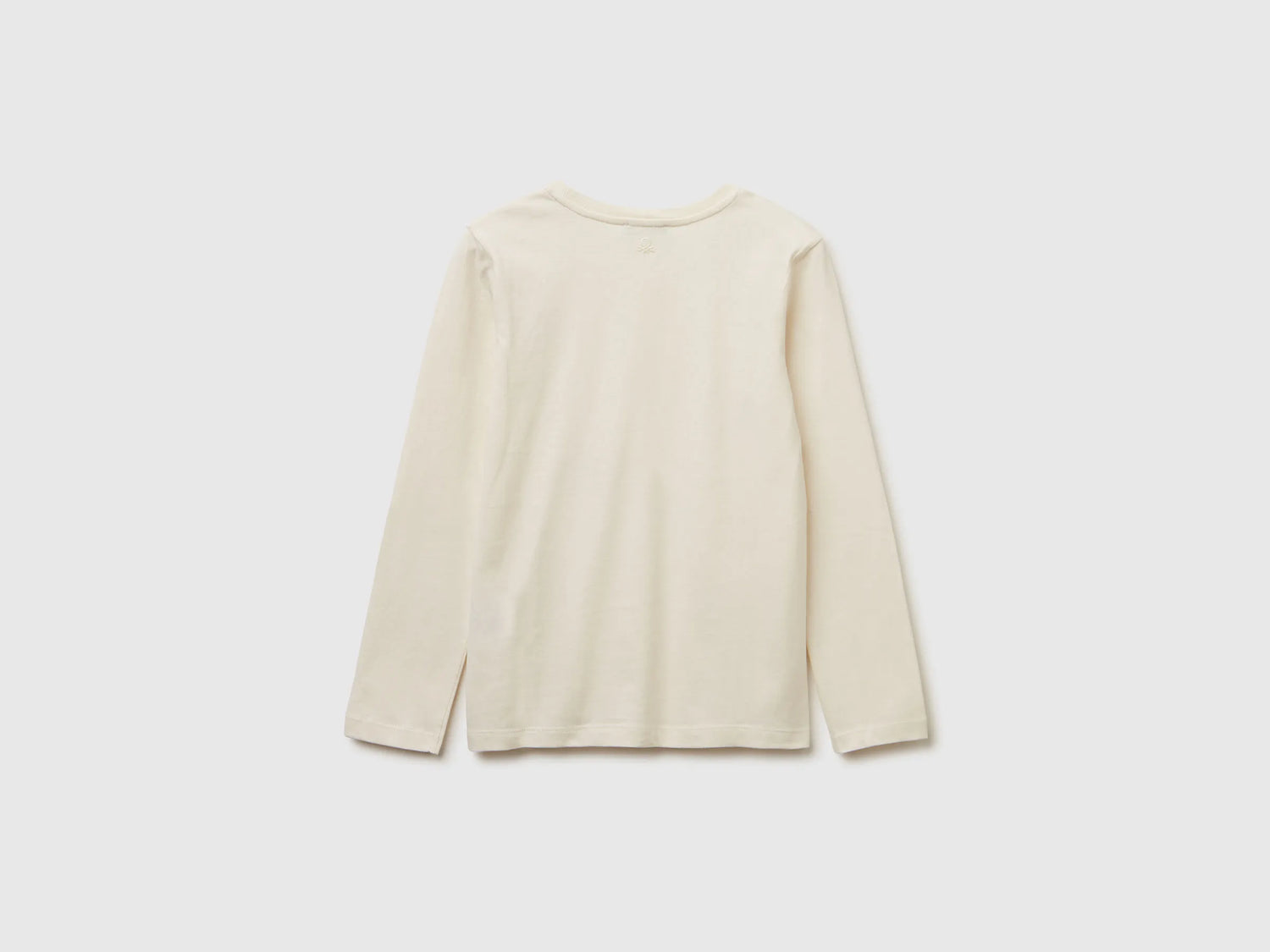 Benetton_Creamy White_T-Shirt with Rhinestone Applique_3ATNC10RF_0R2_02