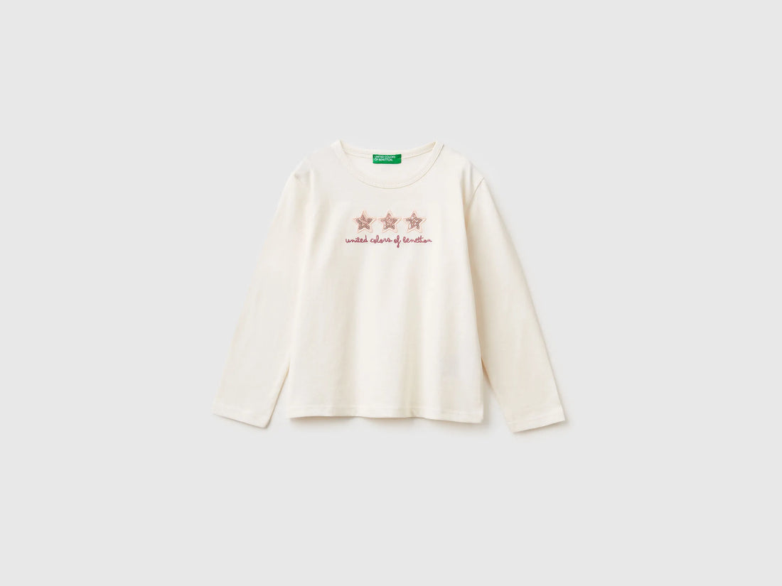 Benetton_Creamy White_T-Shirt with Print and Sequins_3ATNG10KZ_0R2_01