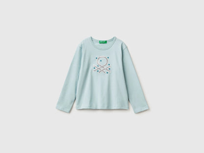 Benetton_Aqua_T-Shirt with Print and Sequins_3ATNG10KZ_17H_01