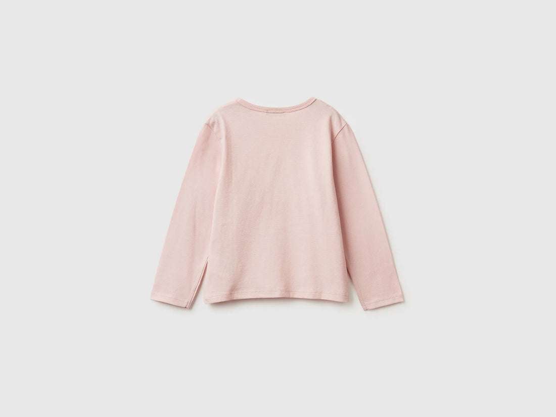 Benetton_Soft Pink_T-Shirt with Print and Sequins_3ATNG10KZ_3V5_02