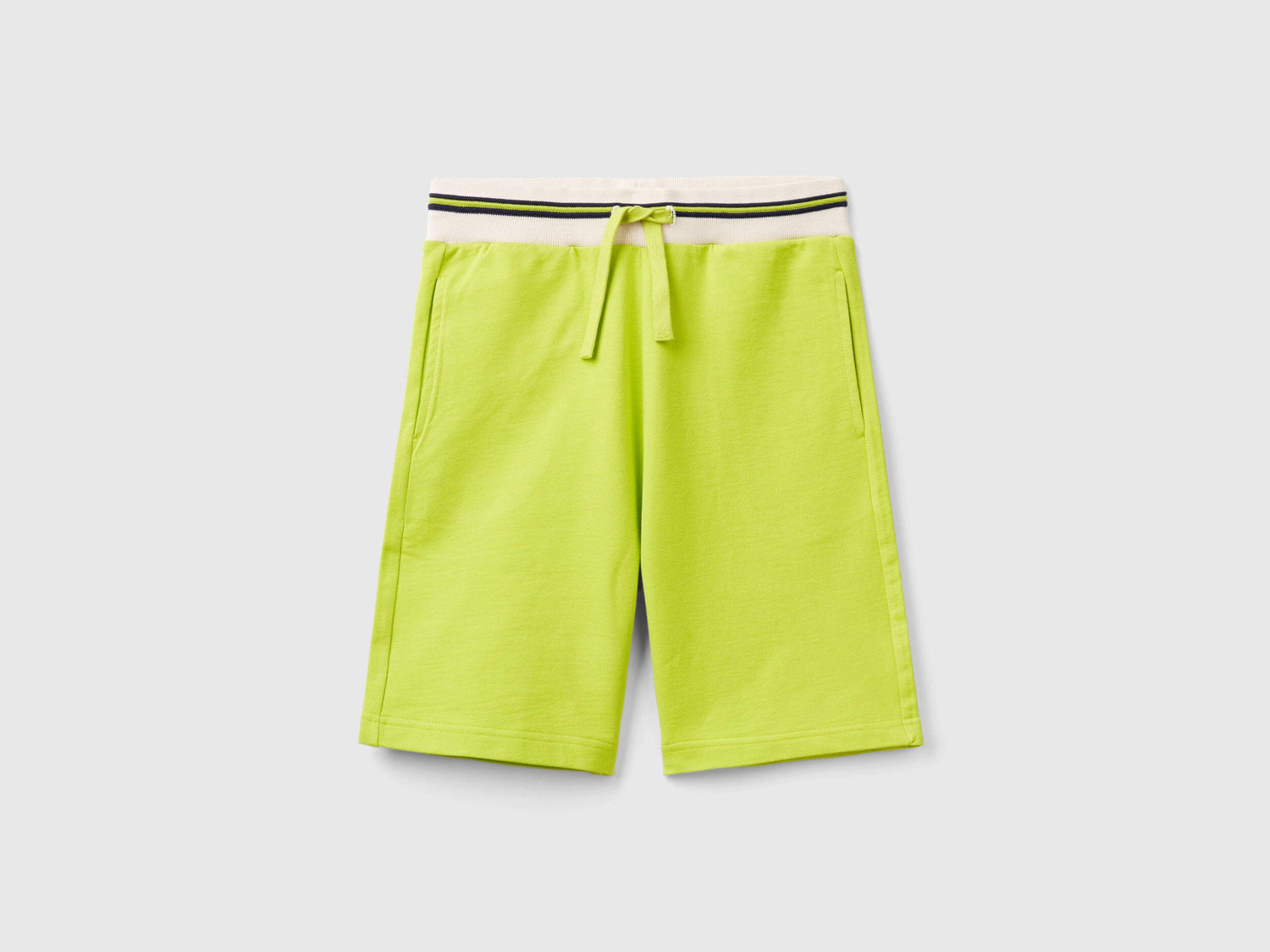 Lightweight Sweat Shorts_3BC1C902J_2C7_01