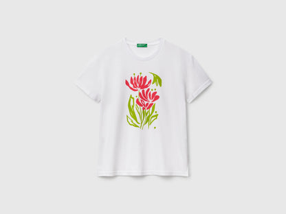 Benetton_Regular Fit T-Shirt with Floral Print_3BL0D10AK_904_03