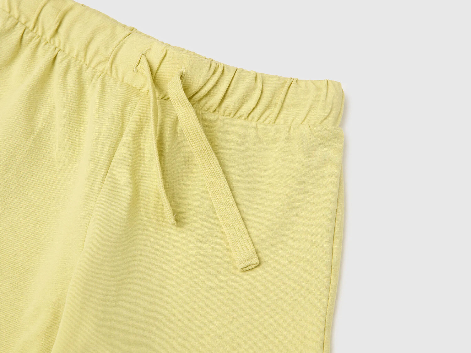 Benetton Yellow Boys Regular Fit Bermuda Shorts SKU: 3BL0G900Q_228 Image 03